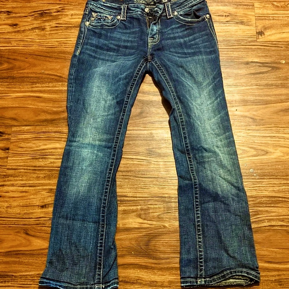 Size 30 women’s miss me jeans